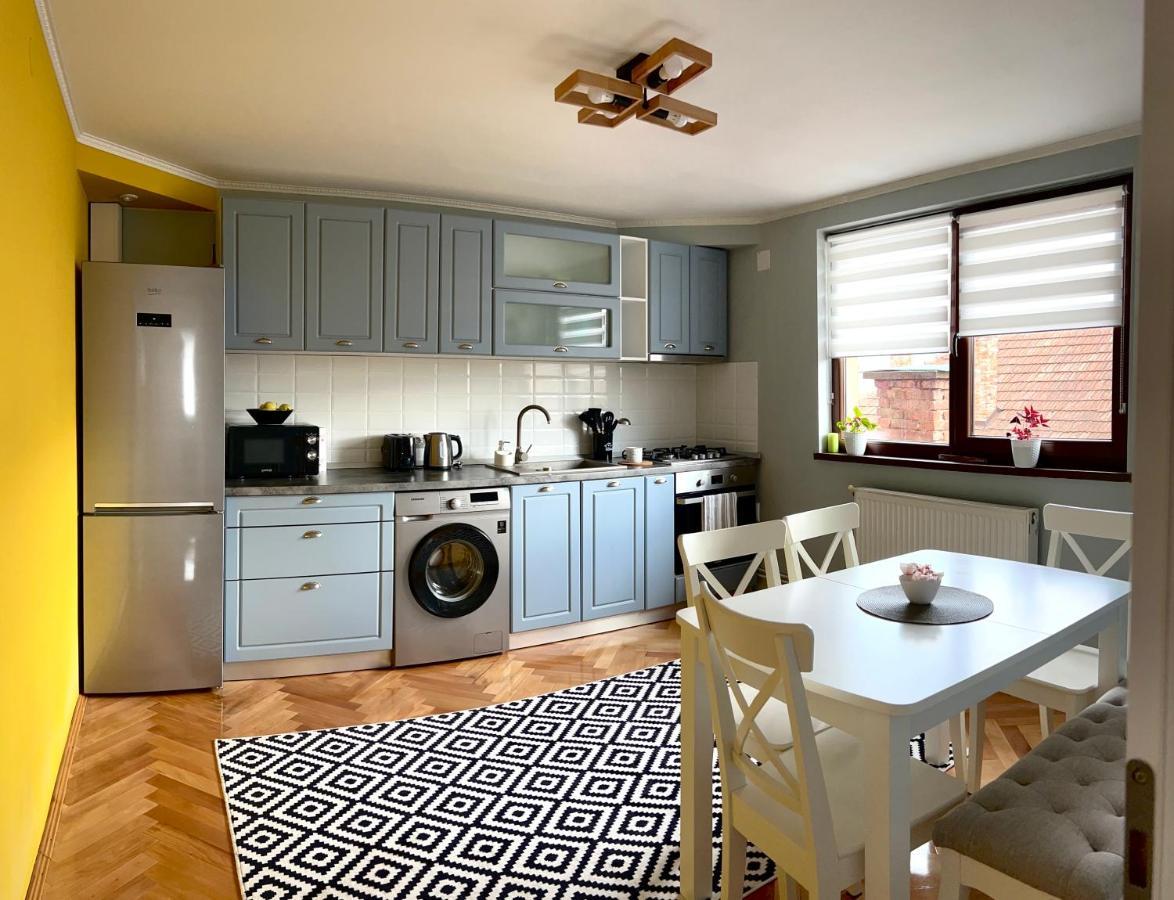 Travellers Apartment คลูจ-นาโปกา ภายนอก รูปภาพ